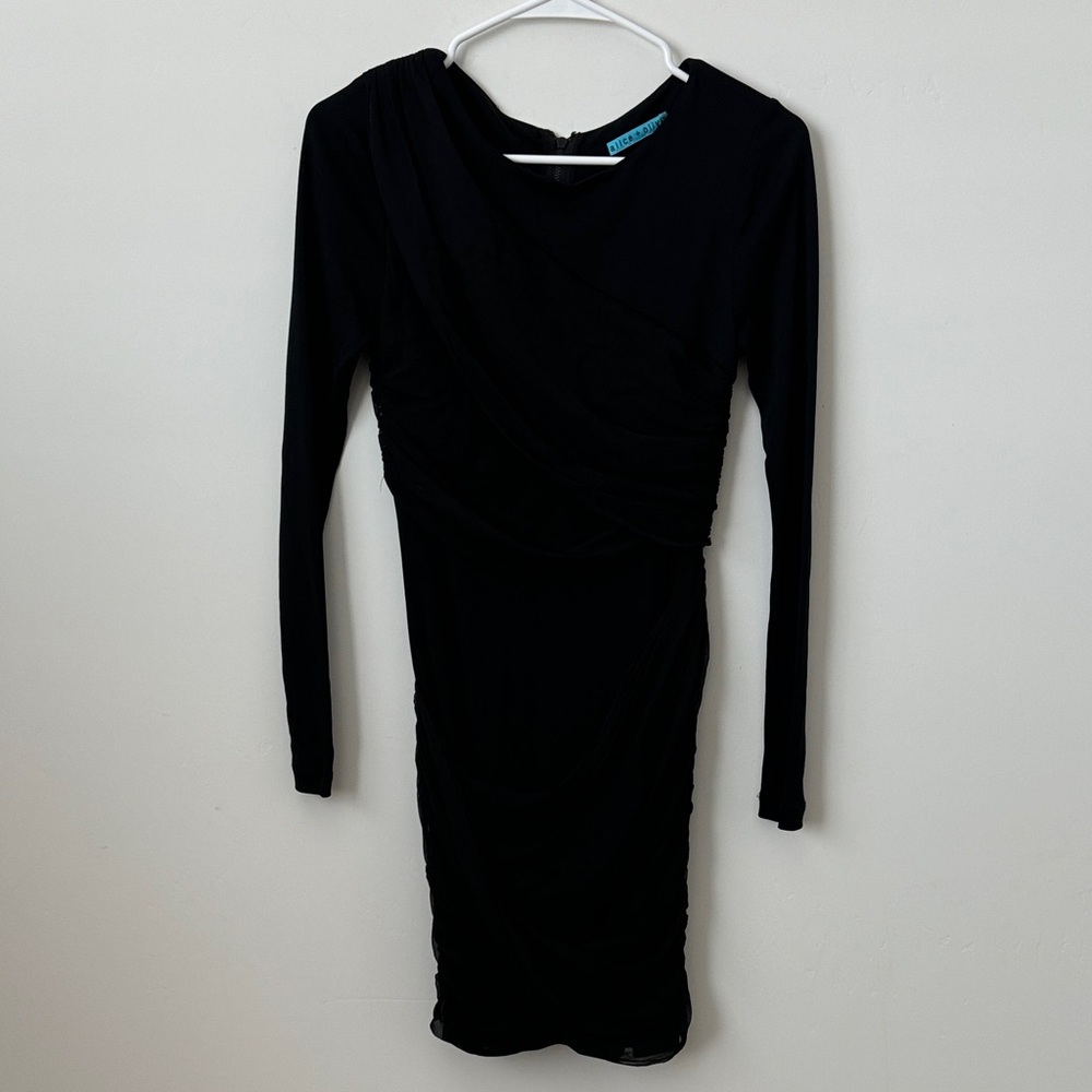 Alice & Olivia Black Long Sleeve Ruched Bodycon Dress Size: 4